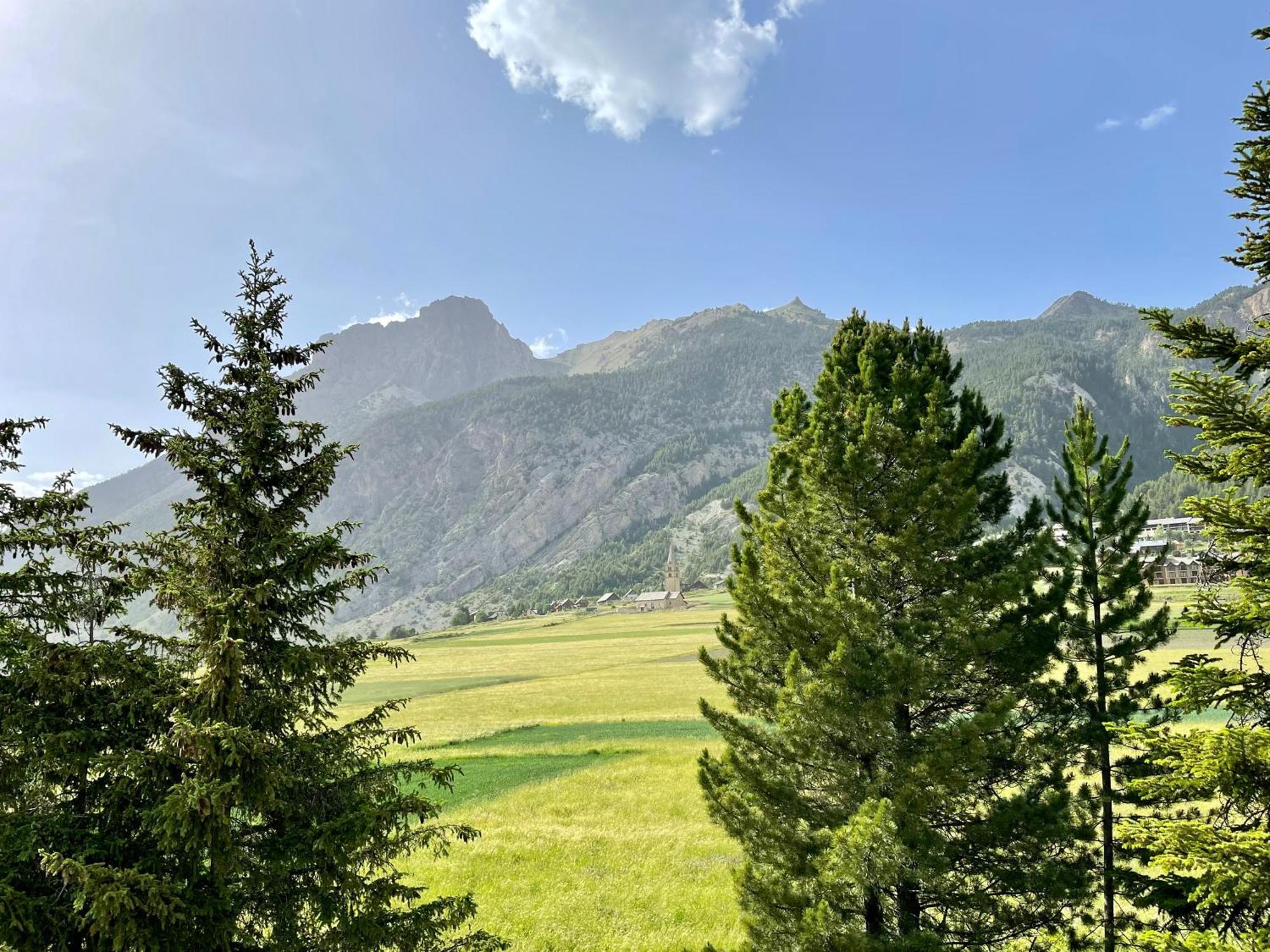 Gite Montagne 1 A 25 Places "Chalet Coste Belle" Ceillac Bagian luar foto
